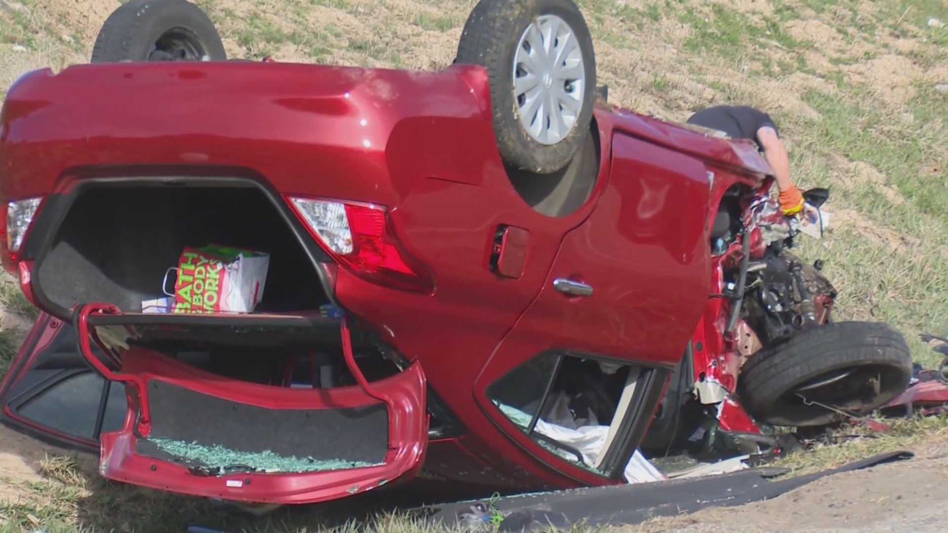 2 killed in crash near Lava Hot Springs